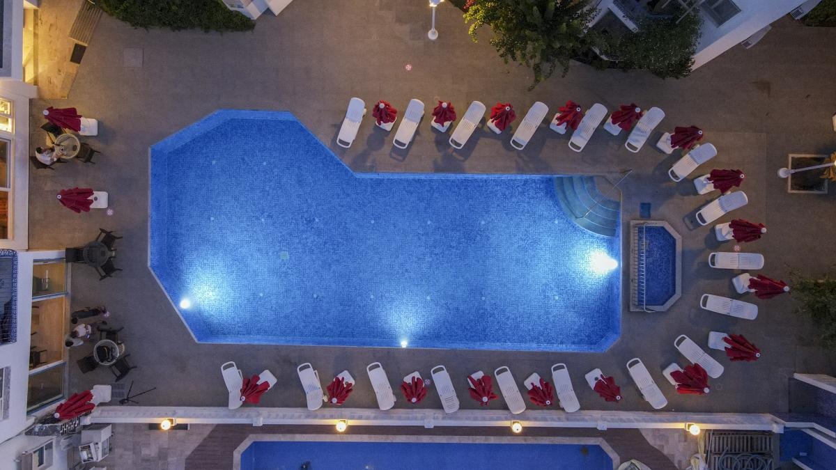 Serhan Hotel