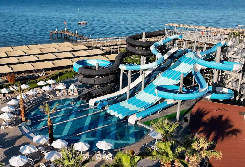 Hotel Kirman Belazur Resort and Spa