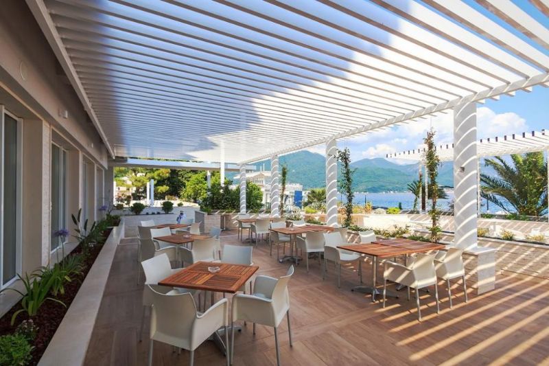 Hotel Carine Delfin