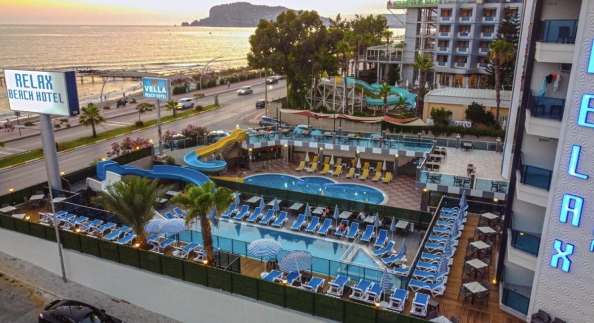 Relax Beach Hotel