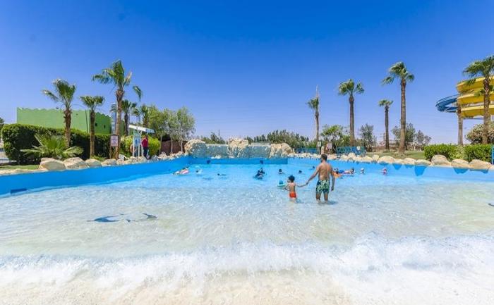 Titanic Resort & Aqua Park
