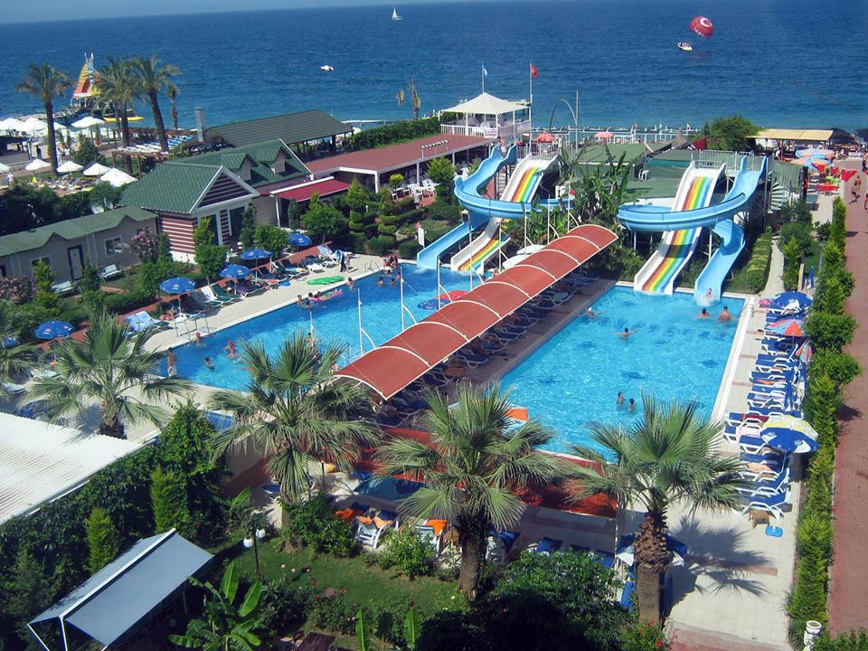 Hotel Lims Bona Dea Beach