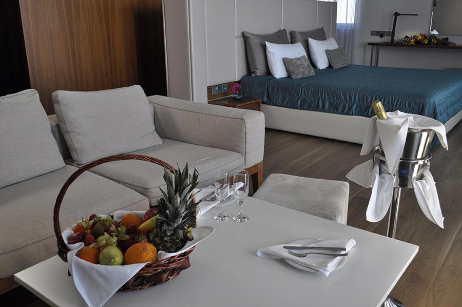 Sun Hall Hotel