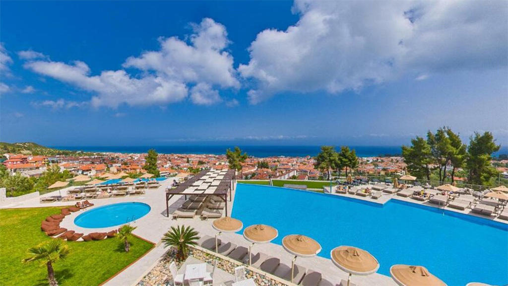 Alia Palace Hotel