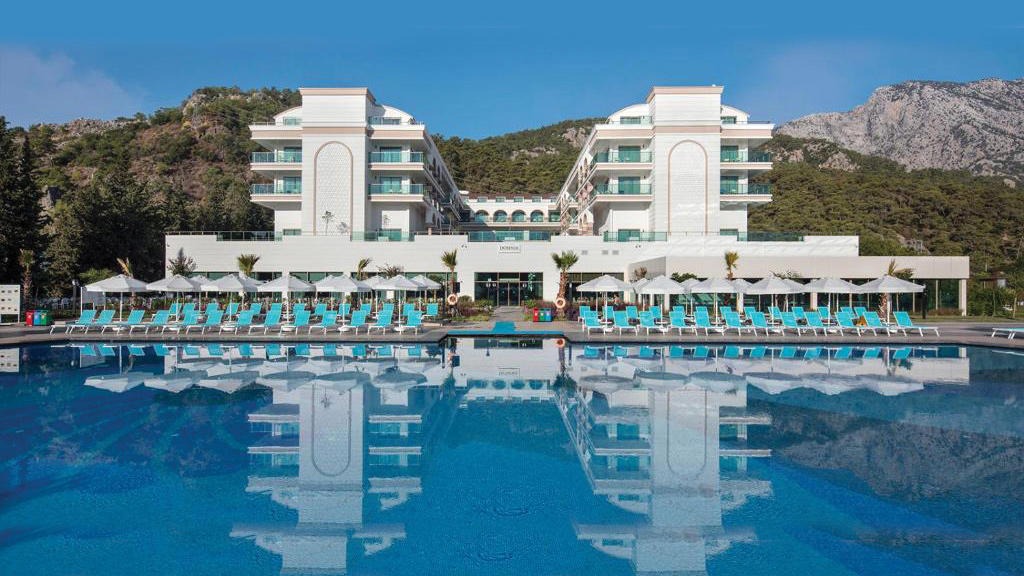 Dosinia Luxury Resort