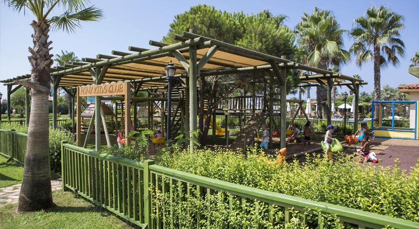 Bellis Deluxe Hotel