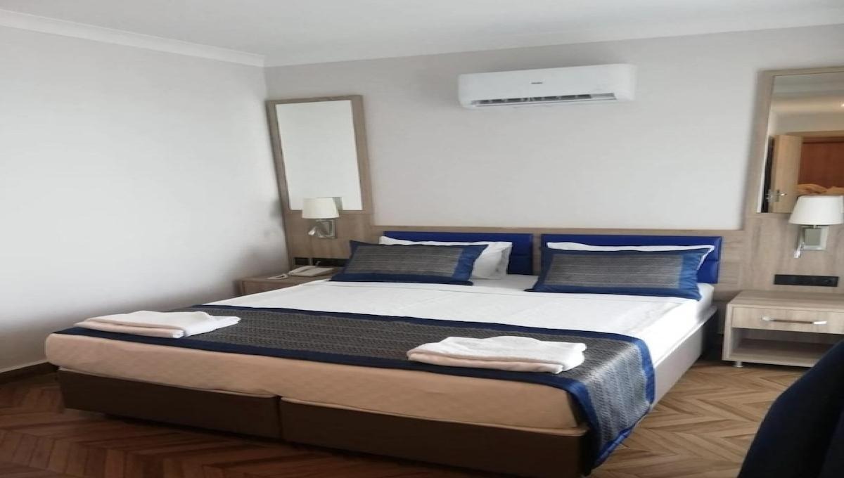 Relax Beach Hotel