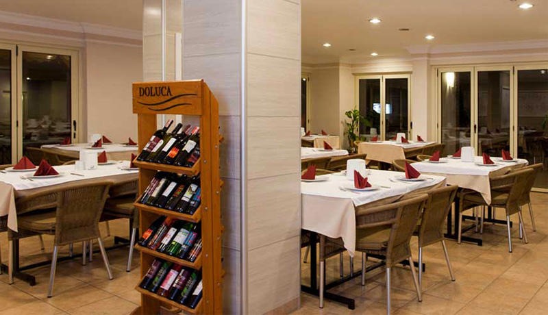 Kleopatra Remi Hotel