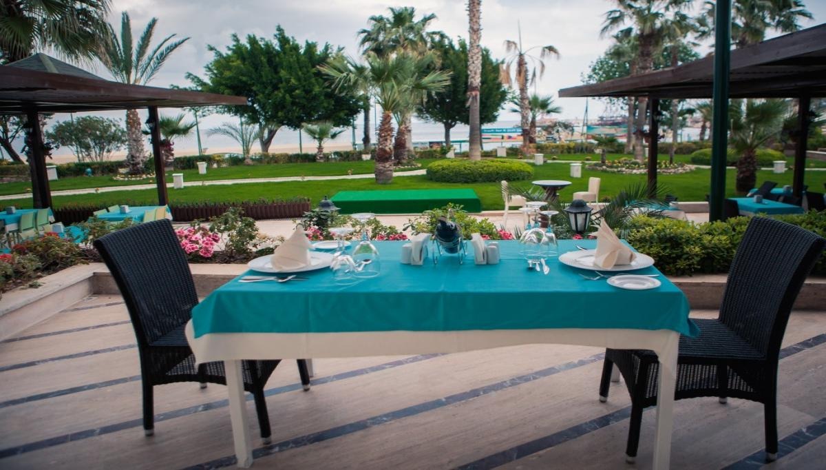Lancora Hotel