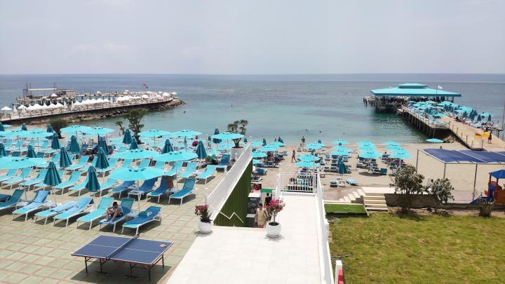 Granada Luxury Beach