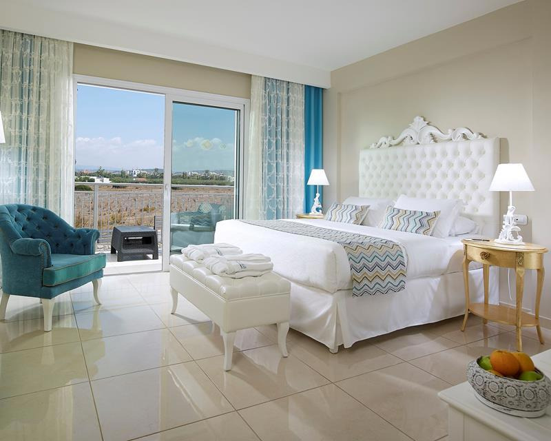 Anemos Luxury Grand Resort