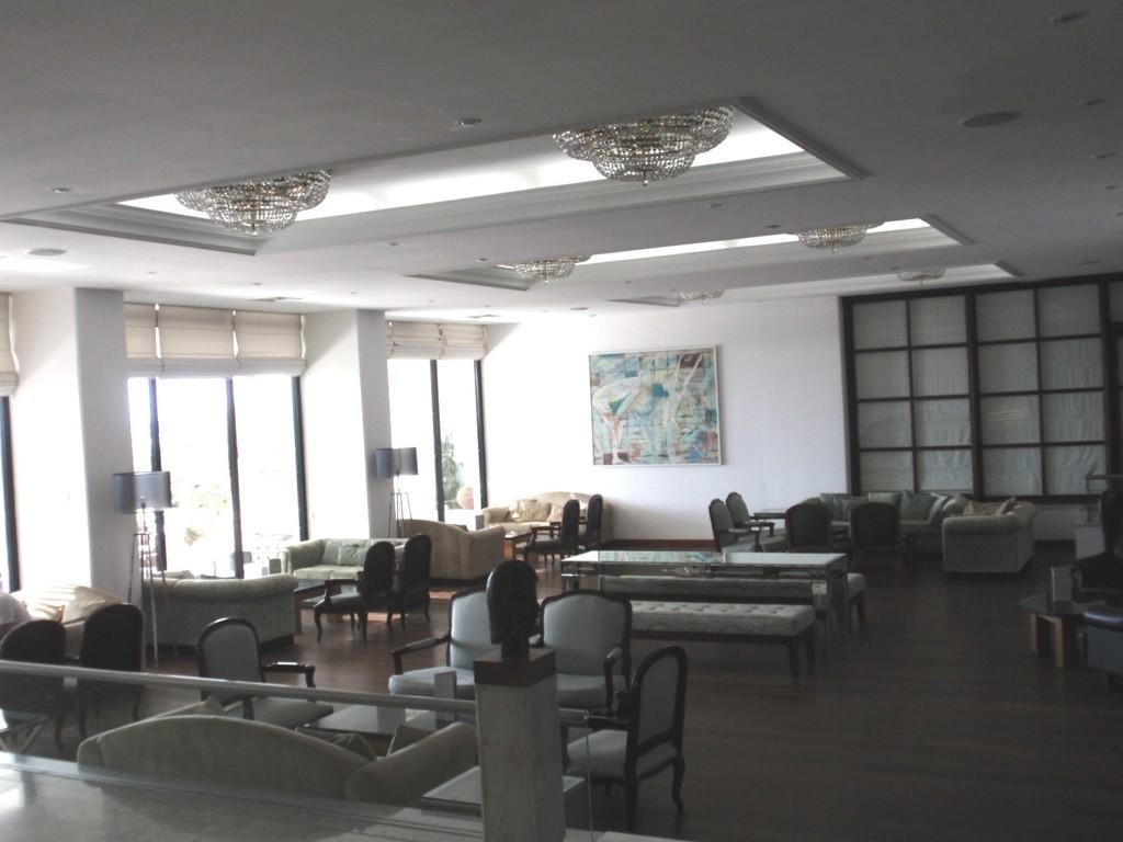 Hotel Grecian Bay