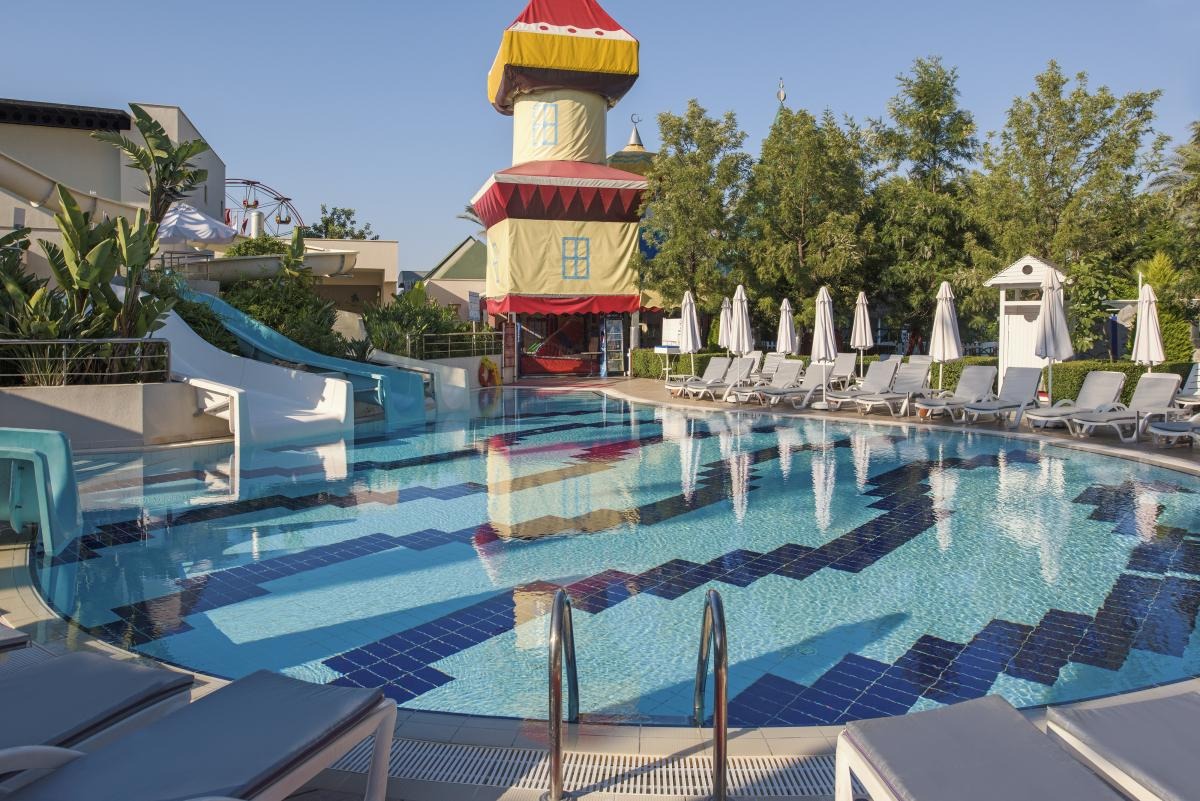Delphin Diva Resort