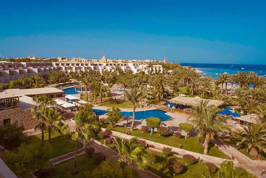 Fort Arabesque Resort Spa & Villas