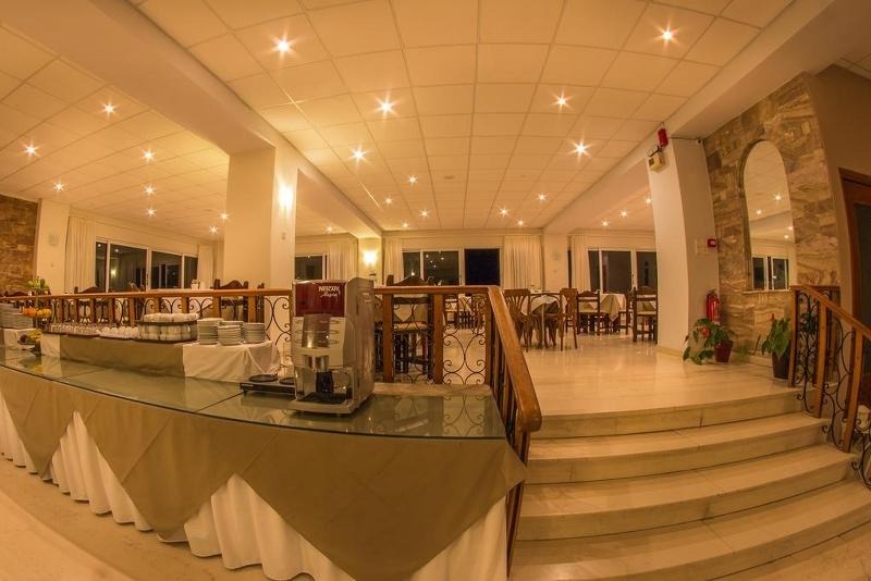Hotel Chryssi Akti