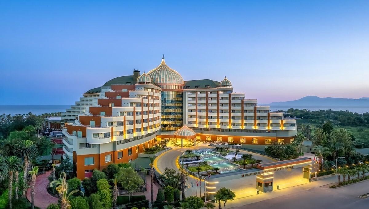 Delphin Palace Resort Hotel