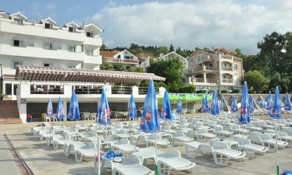 Pansion Savina