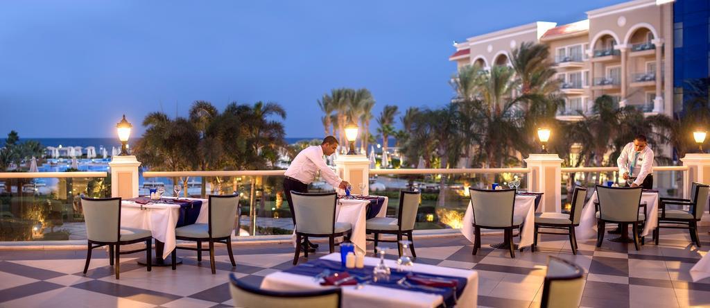 Premier Le Reve Hotel & Spa