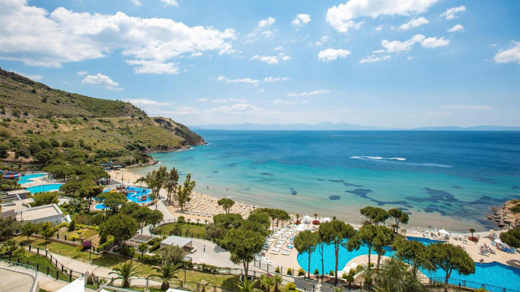 Aria Claros Beach & Spa Resort