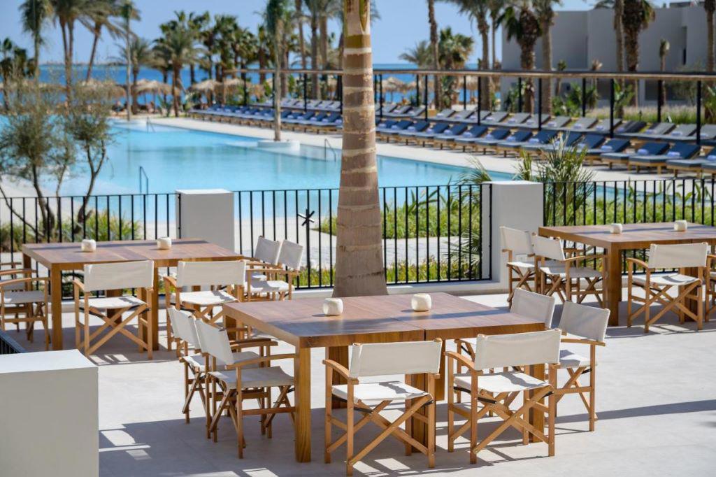 Hotel Serry Beach Resort