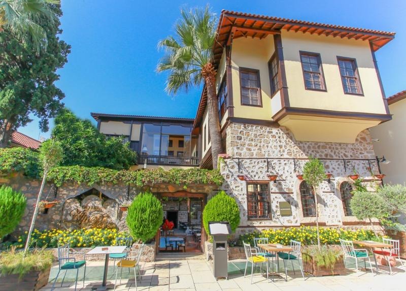 Alp Pasa Hotel