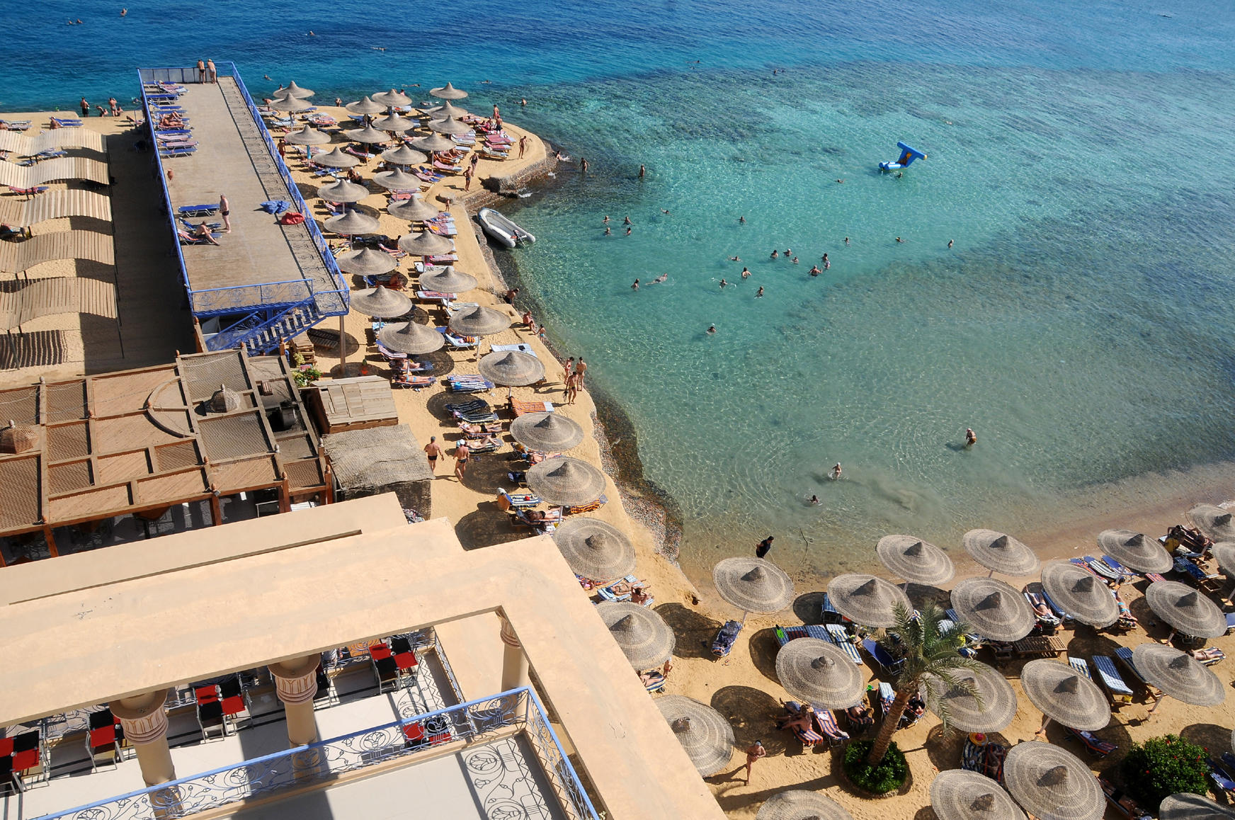 Sphinx Aqua Park Beach Resort