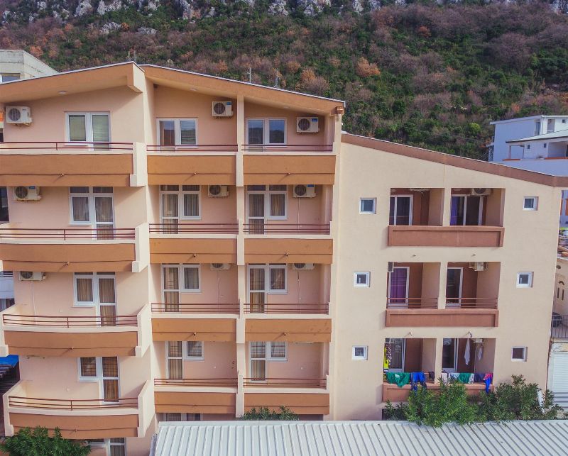 Studio apartmani Lara