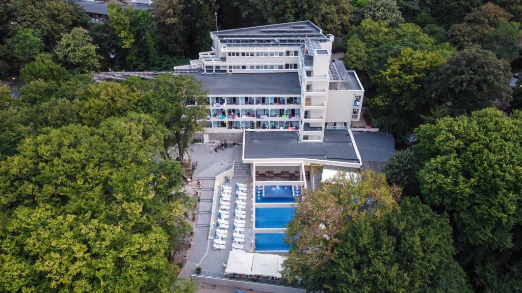 Hotel Ariana