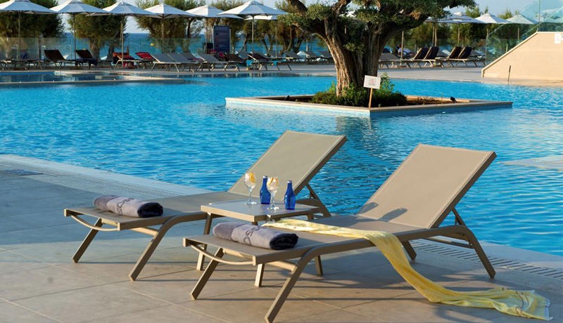 Amada Colossos Hotel