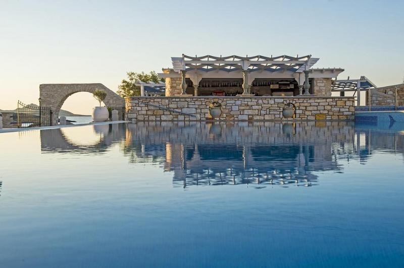 Contaratos Beach Hotel