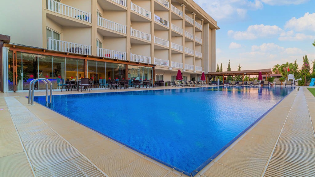 Justiniano Deluxe Resort