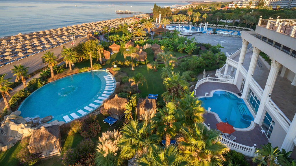 Sunrise Resort Hotel
