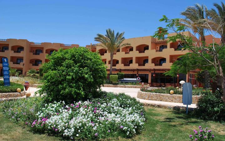 Blend Elphistone Resort Marsa Alam