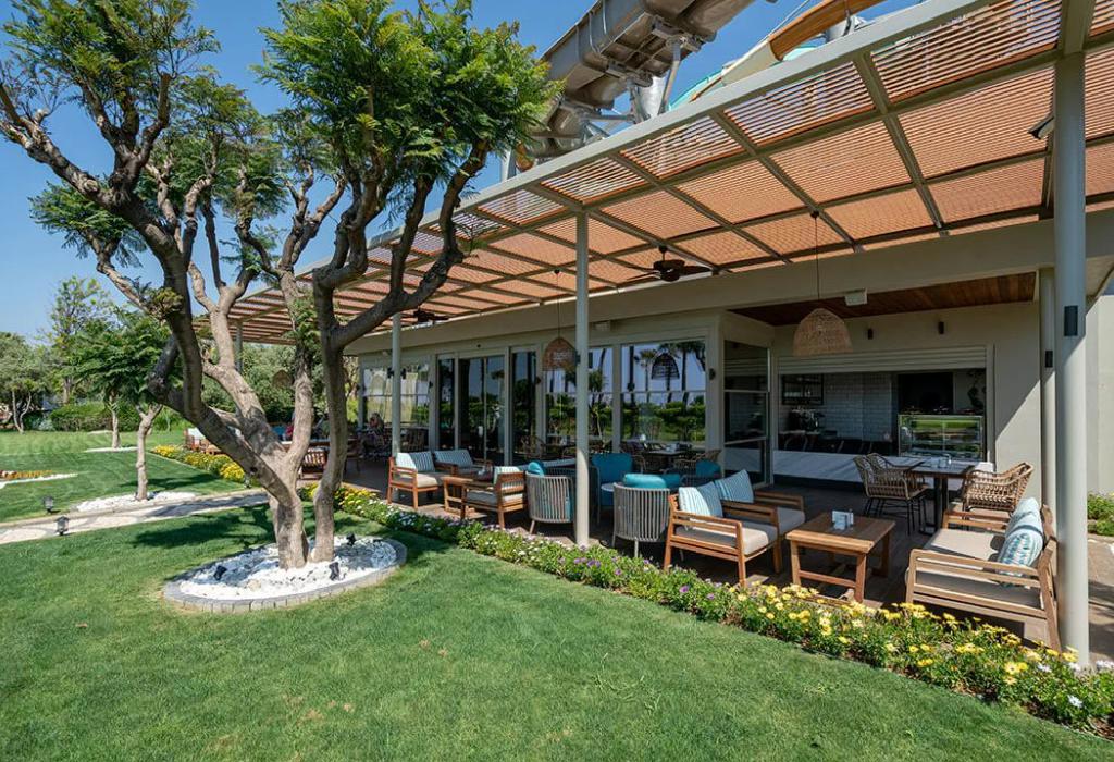 Hotel Fame Residence Lara