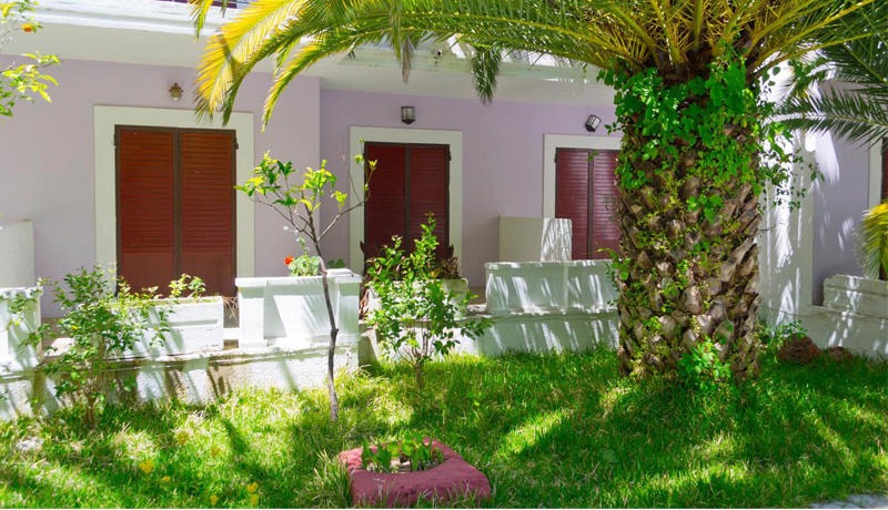 Ermis ( ex Sunshine Inn)