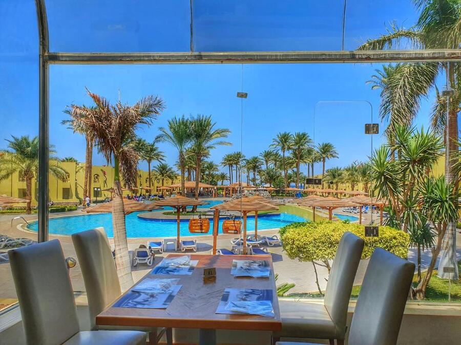 Palm Beach Resort