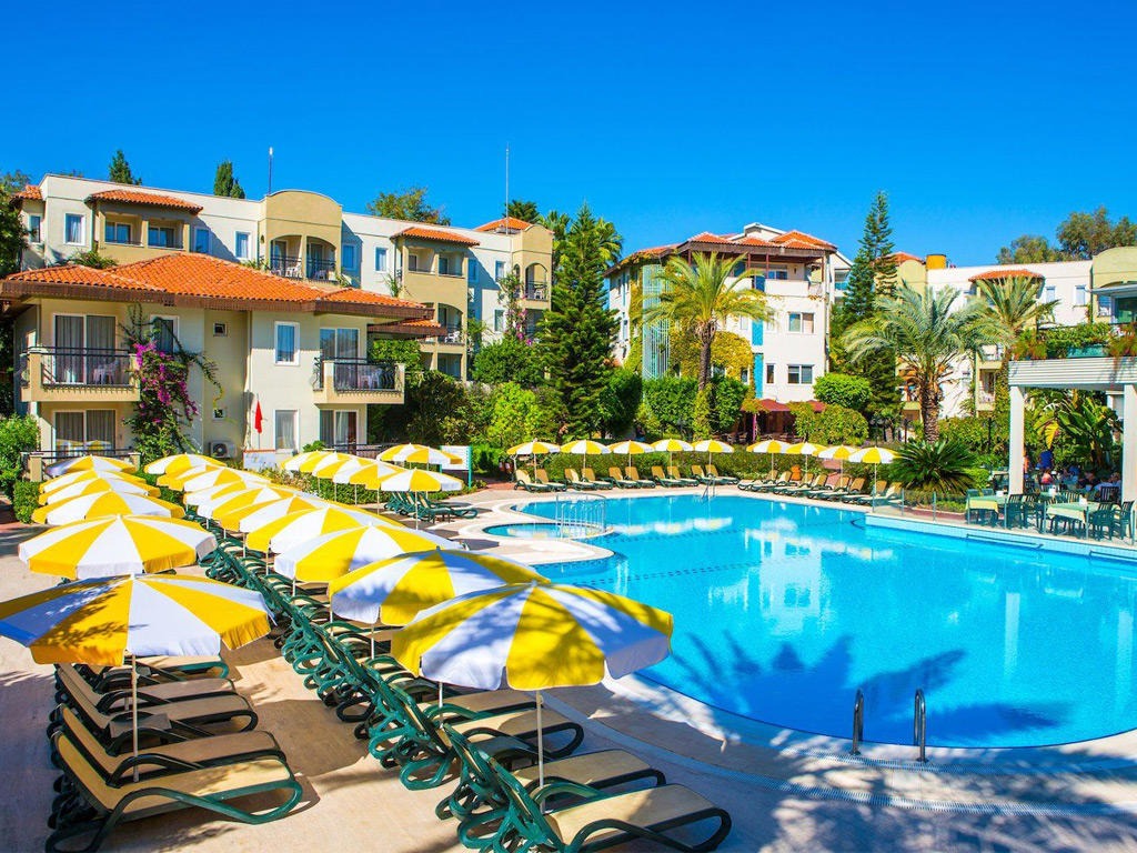 Gardenia Beach Hotel