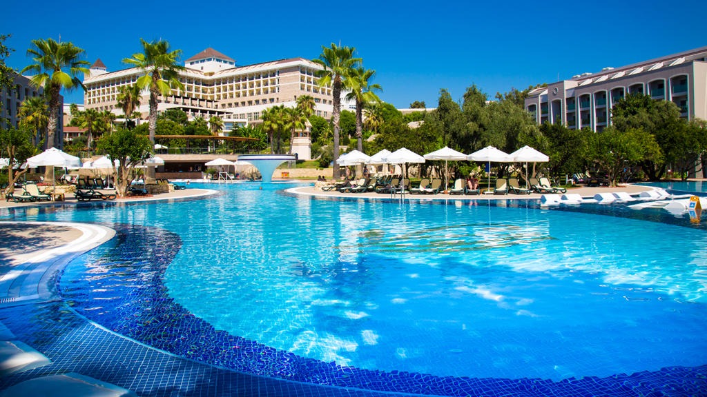 Horus Paradise Luxury Resort