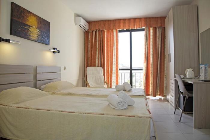 Hotel Relax Inn