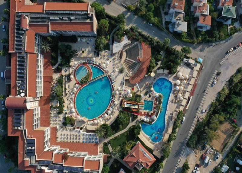 Seaden Corolla Hotel