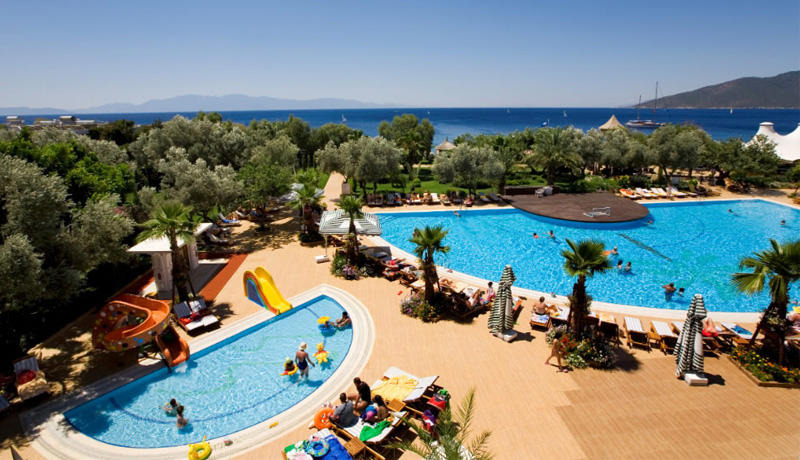 Latanya Park Resort
