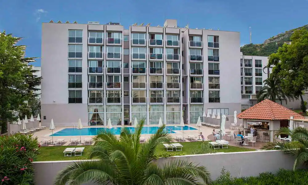 Hotel Tara