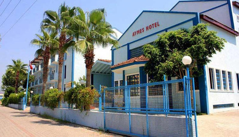 Aymes Hotel