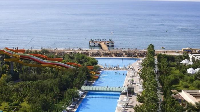 Crystal Centro Resort