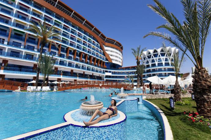 Granada Luxury Resort & Spa