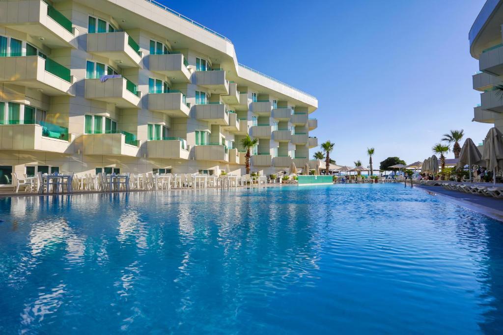 Hotel Dragut Point South