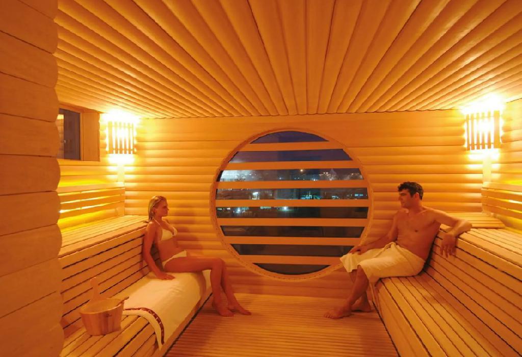 Limak Lara De Luxe Hotel & Resort