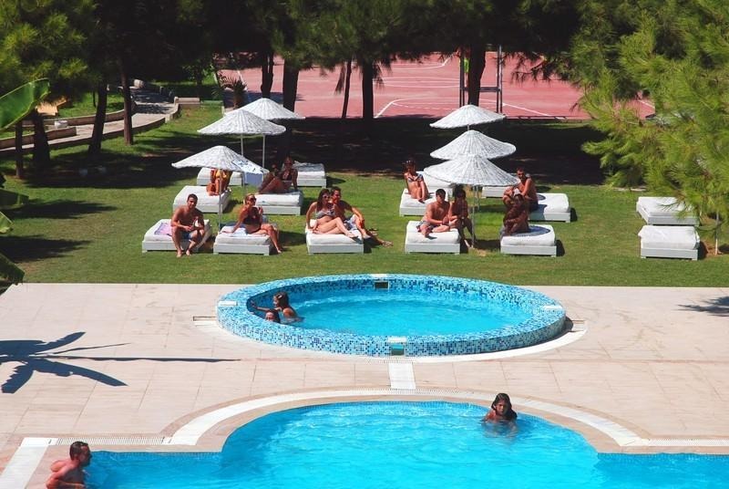 Hotel Flora Suites