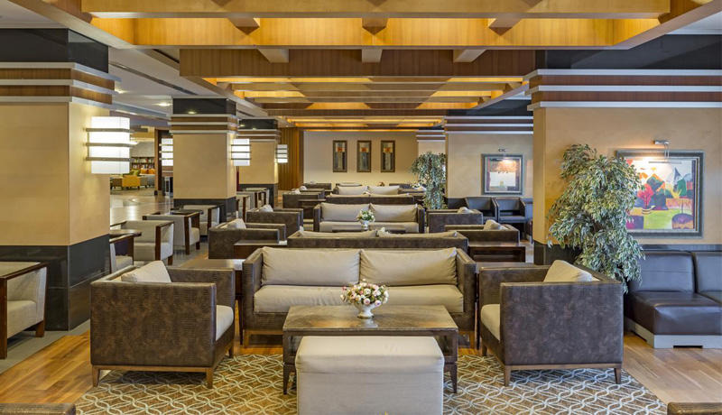 Royal Wings Hotel
