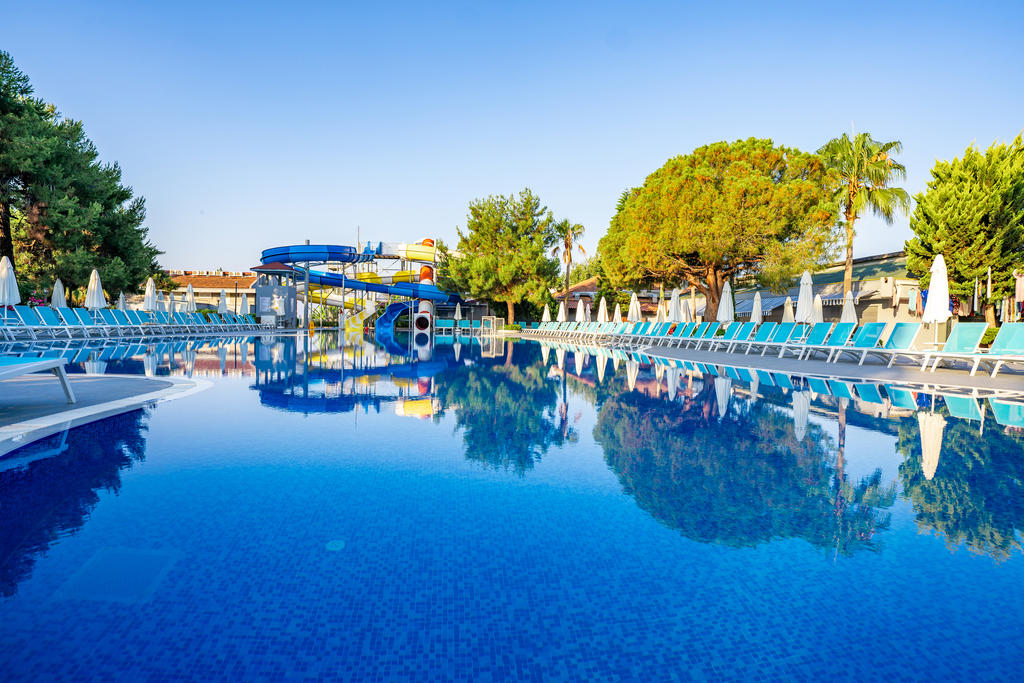 Hotel Master Family Club